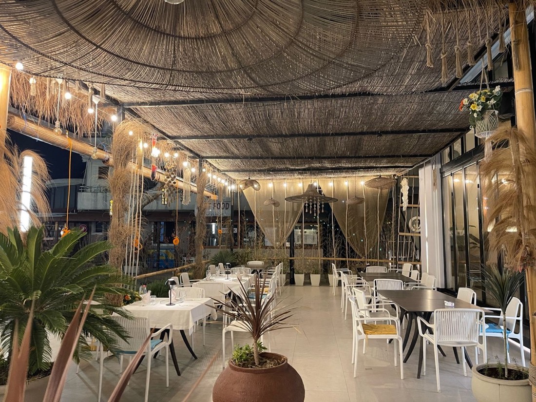 Saly Restaurant 2