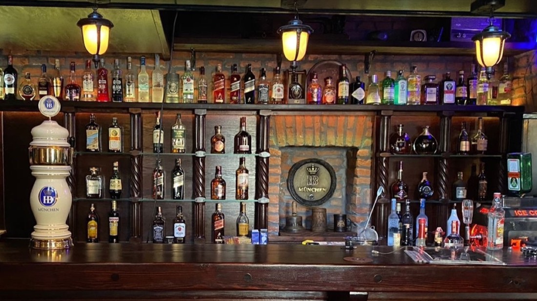 Sherlock Irish Pub 2