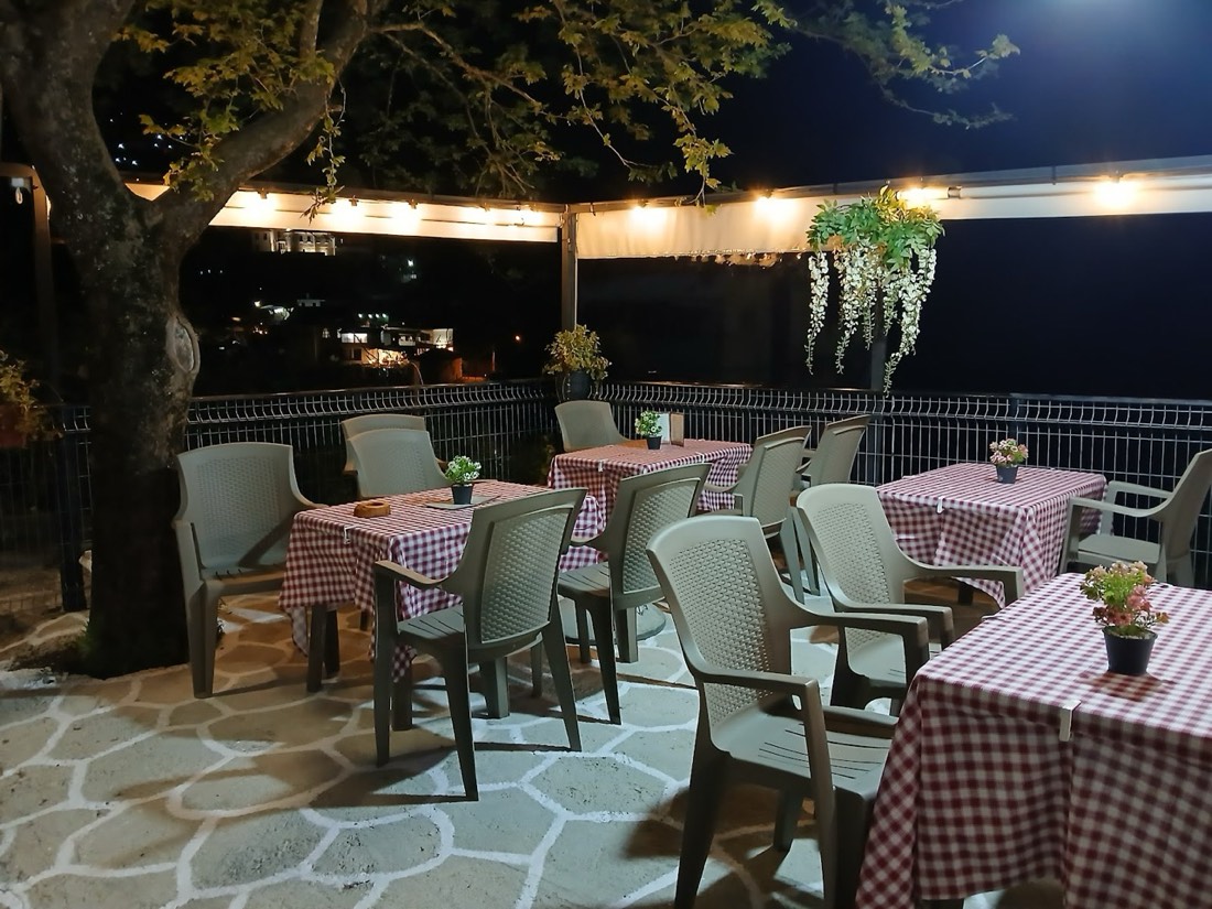 Taverna Panorama Zhuli 2