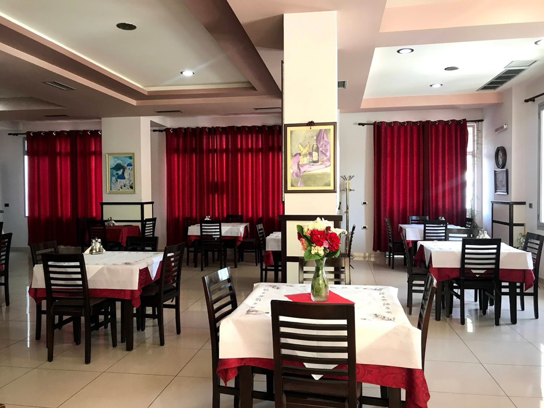 Traditional Restaurant HODO Vlorë 2