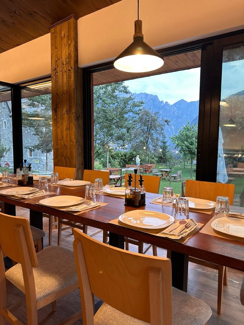 Villa Gjeçaj Restaurant 2