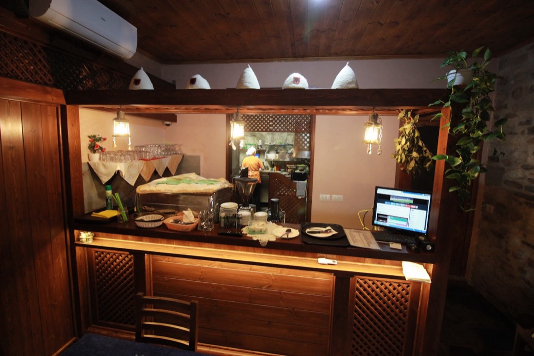 Vojsava Restaurant 2