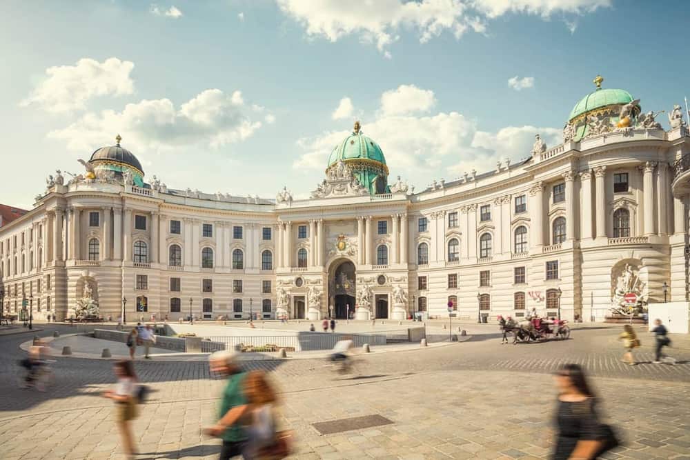 Bilete la Hofburg: Muzeul Sisi, Tezaurul și Școala Spaniolă de Călărie