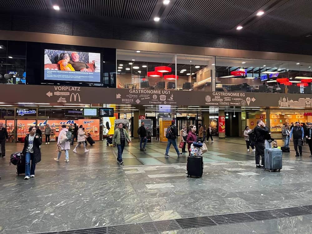 Vienna by Train from Romania: Routes, Times and Whether It Is Worth It