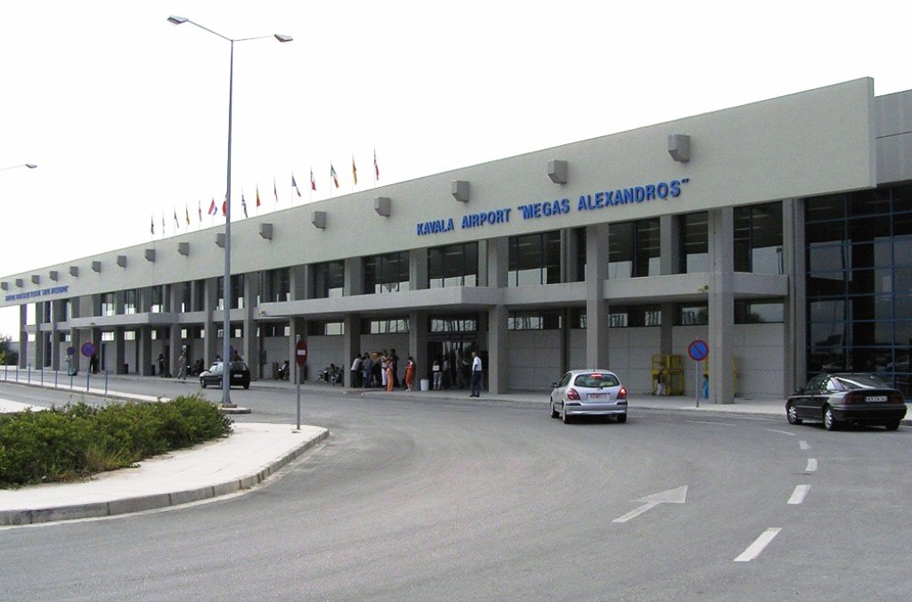 Zbor spre Thassos: Kavala (KVA) sau Salonic (SKG)? Comparație pentru români — articol Thassos.online