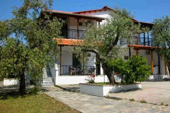 Karadolas Pension — cazare în Skala Rachoni, Thassos