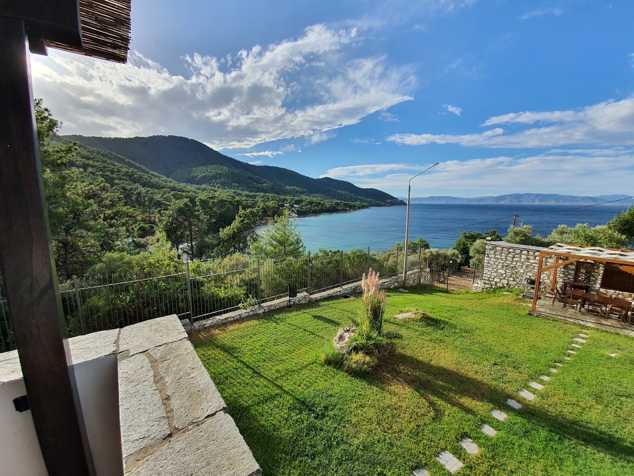 Villa Victoria Apartments — cazare în Limenas, Thassos