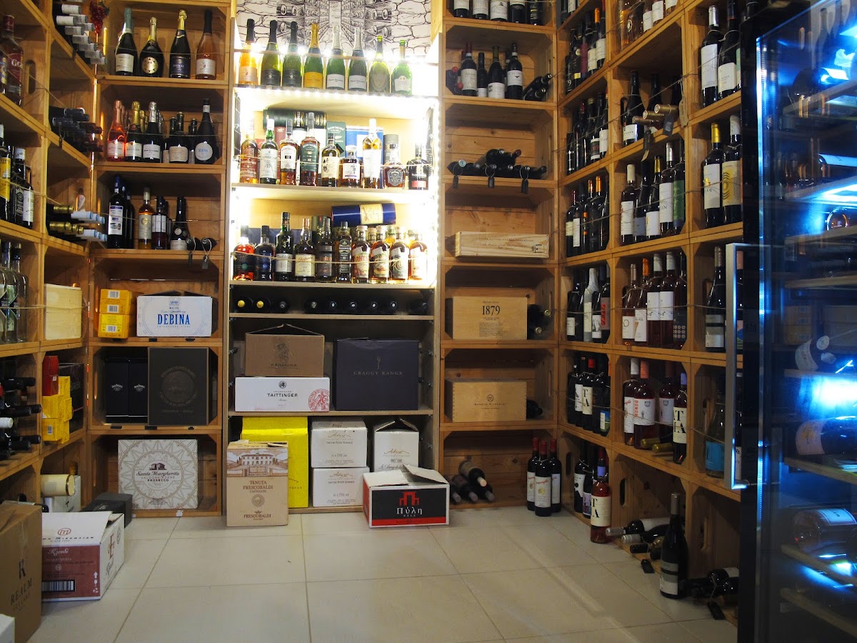 CAVA "So Greek" Wine & Spirits, Thassos