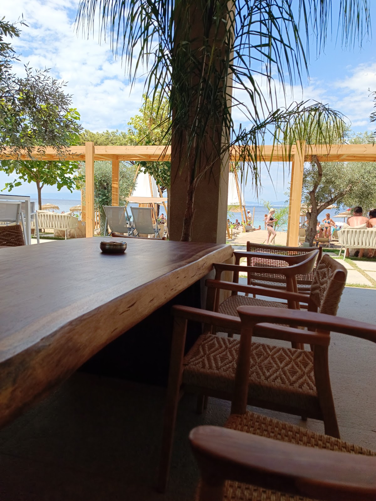 Louloudis Beach Bar — tavernă în Pachis, Thassos