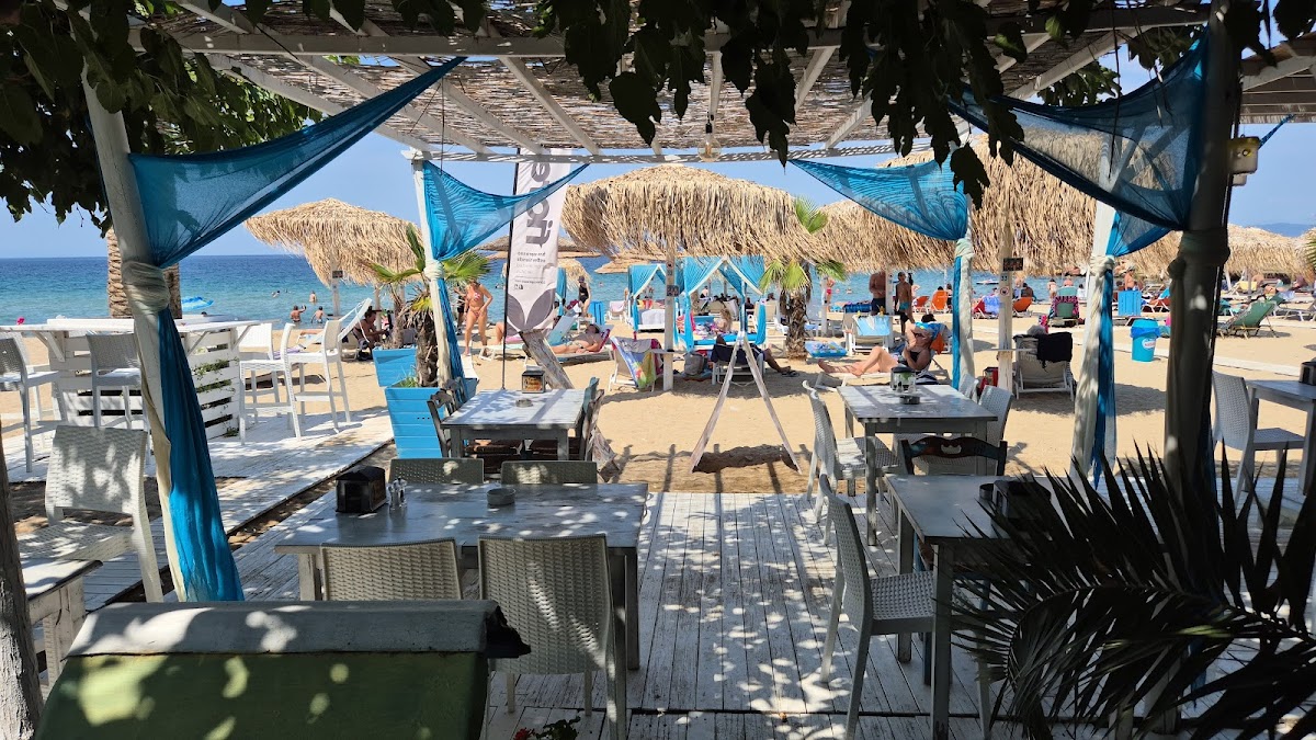 Napoleon Tavern, Thassos