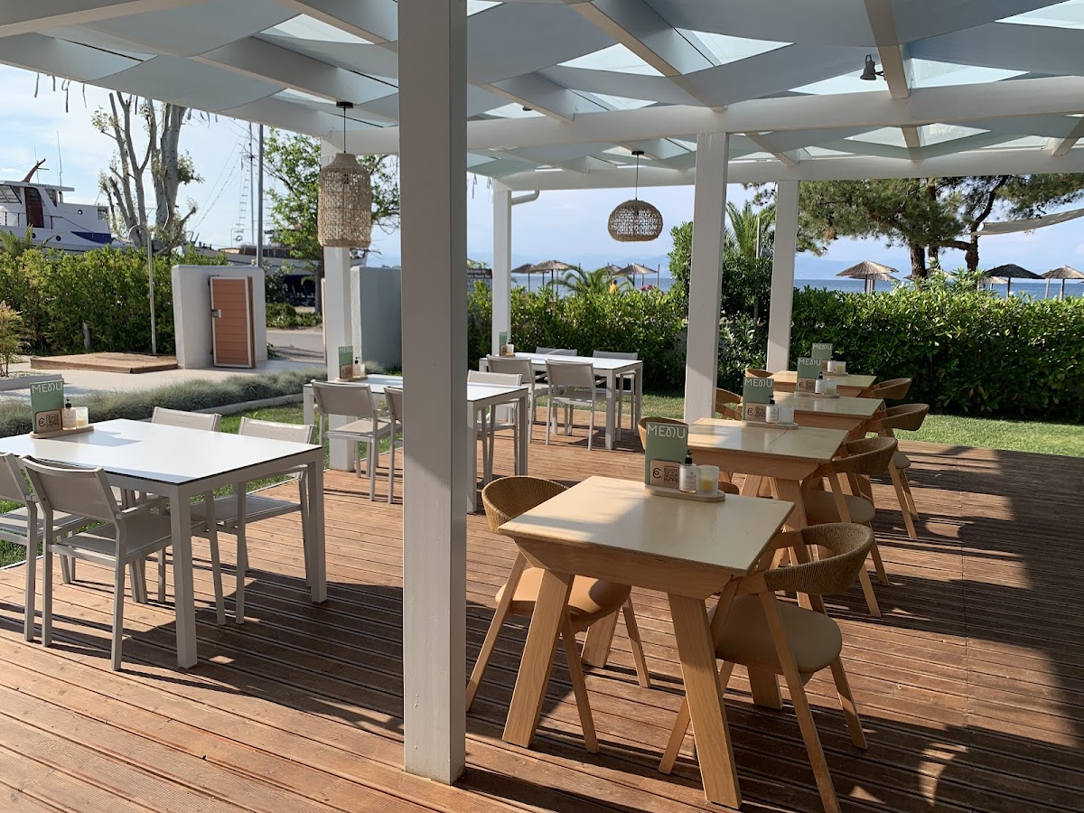 Pinch of Salt — tavernă în Skala Prinos, Thassos