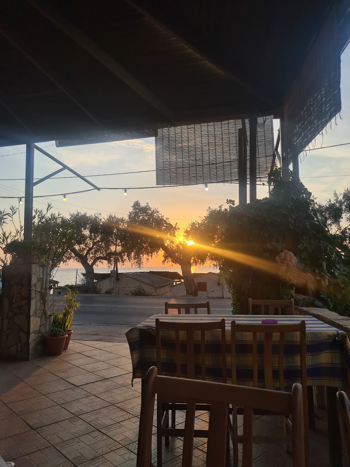 Taverna Vlahos — tavernă în Skala Marion, Thassos
