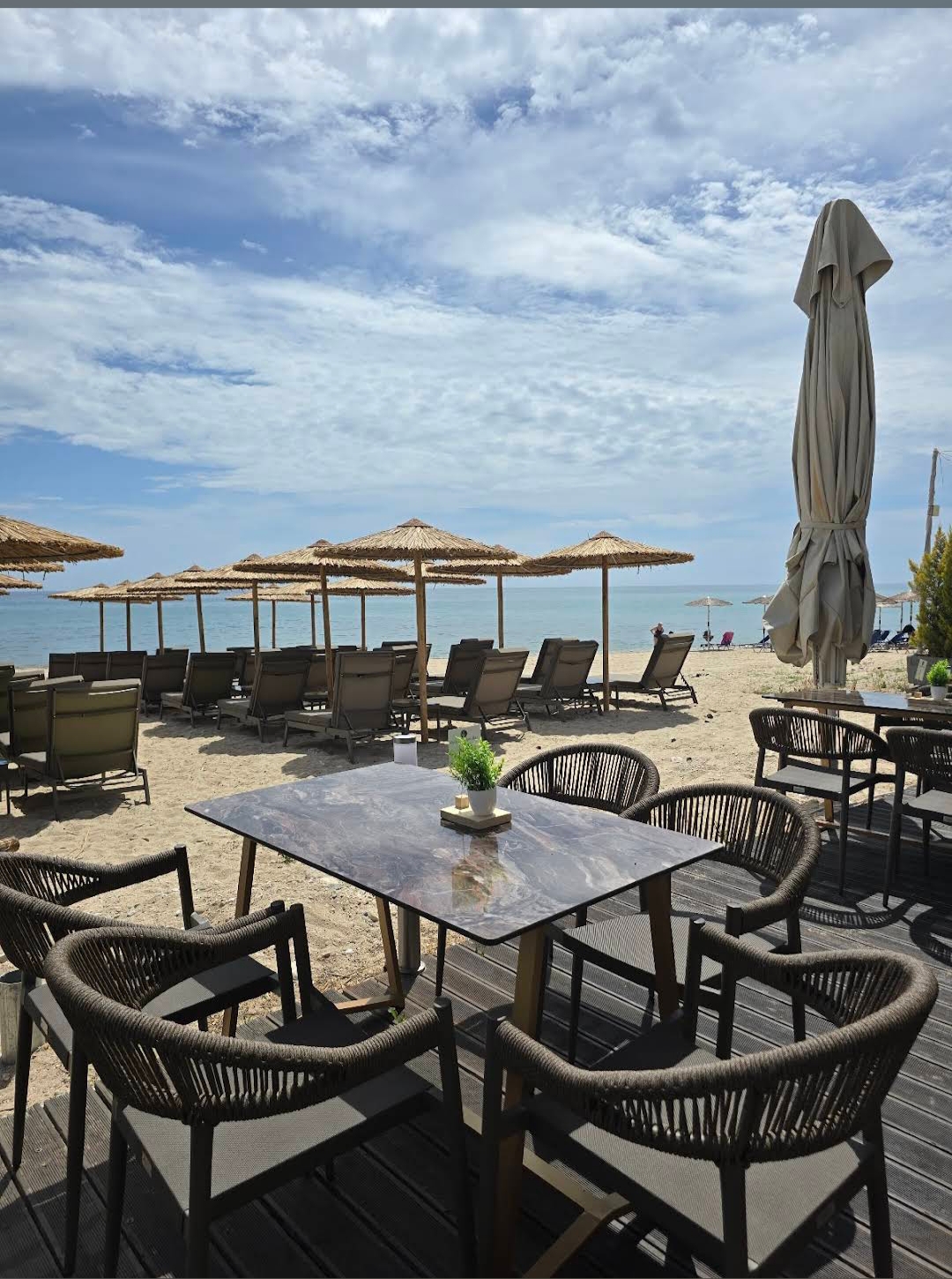 Vythos Beach Bar — tavernă în Limenaria, Thassos