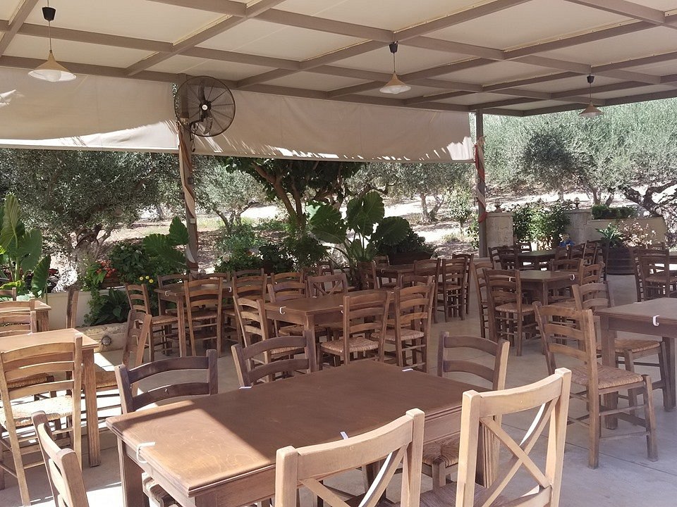 Peri Orexeos — tavernă în Potos, Thassos