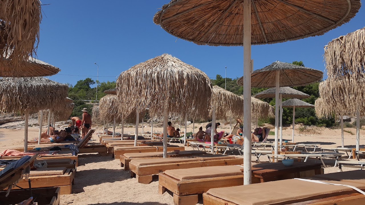 Astridabeach — tavernă în Pefkari, Thassos