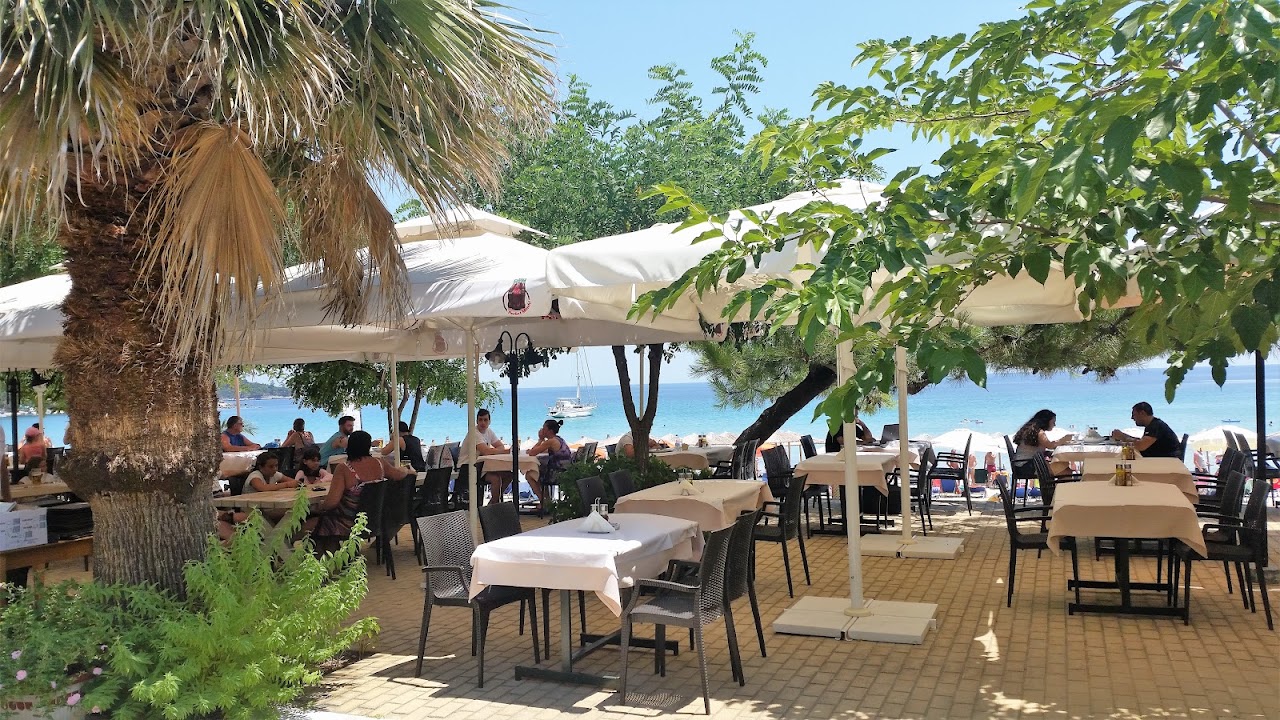 Beach-bar-restaurant-Fedra, Thassos
