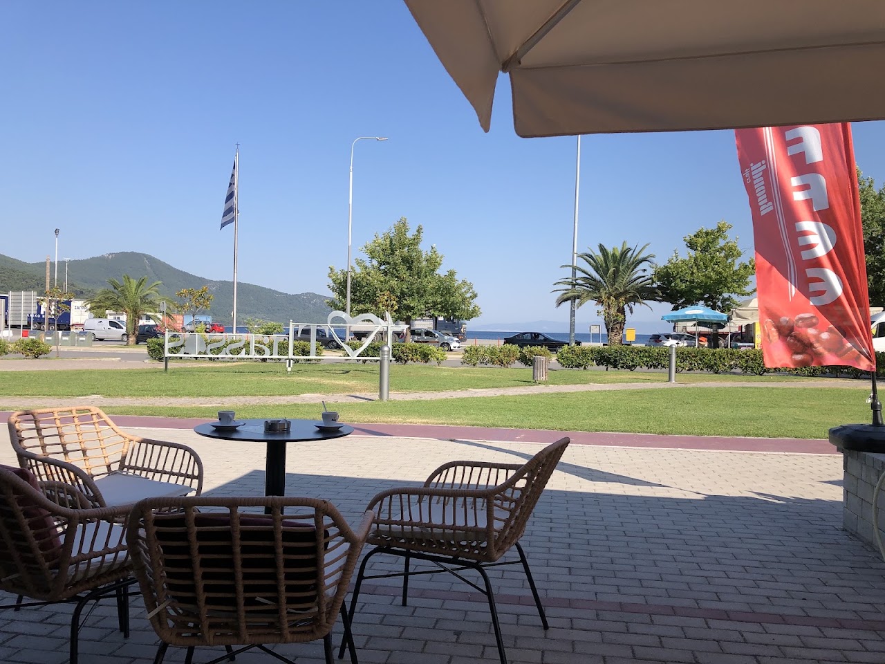 Doumba (greek restaurant) — tavernă în Limenas, Thassos