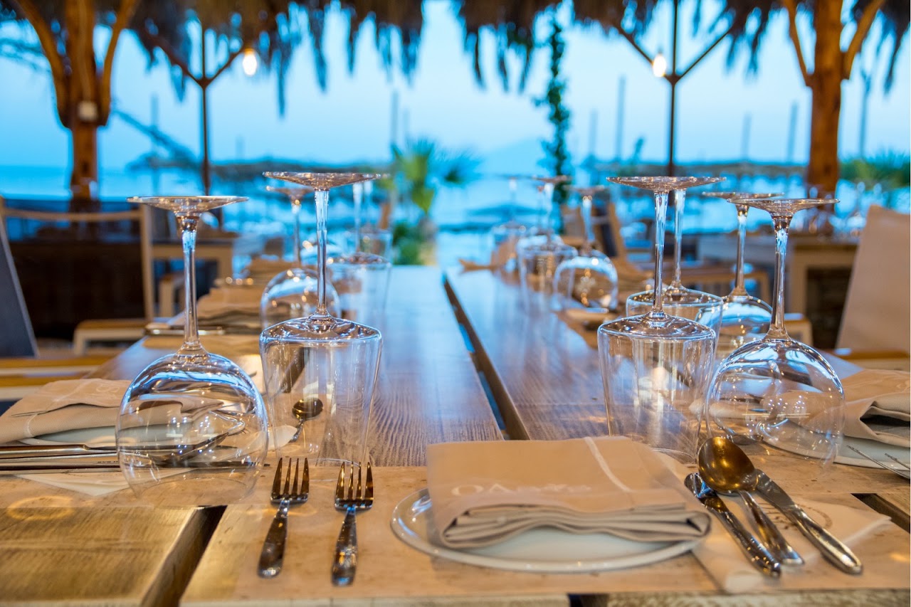 Oasis Beach Bar — tavernă în Potos, Thassos