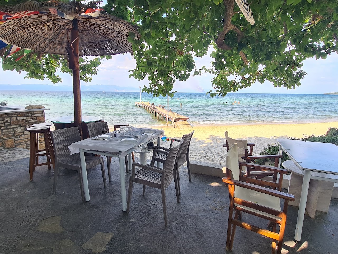 Taverna Lykos, Thassos