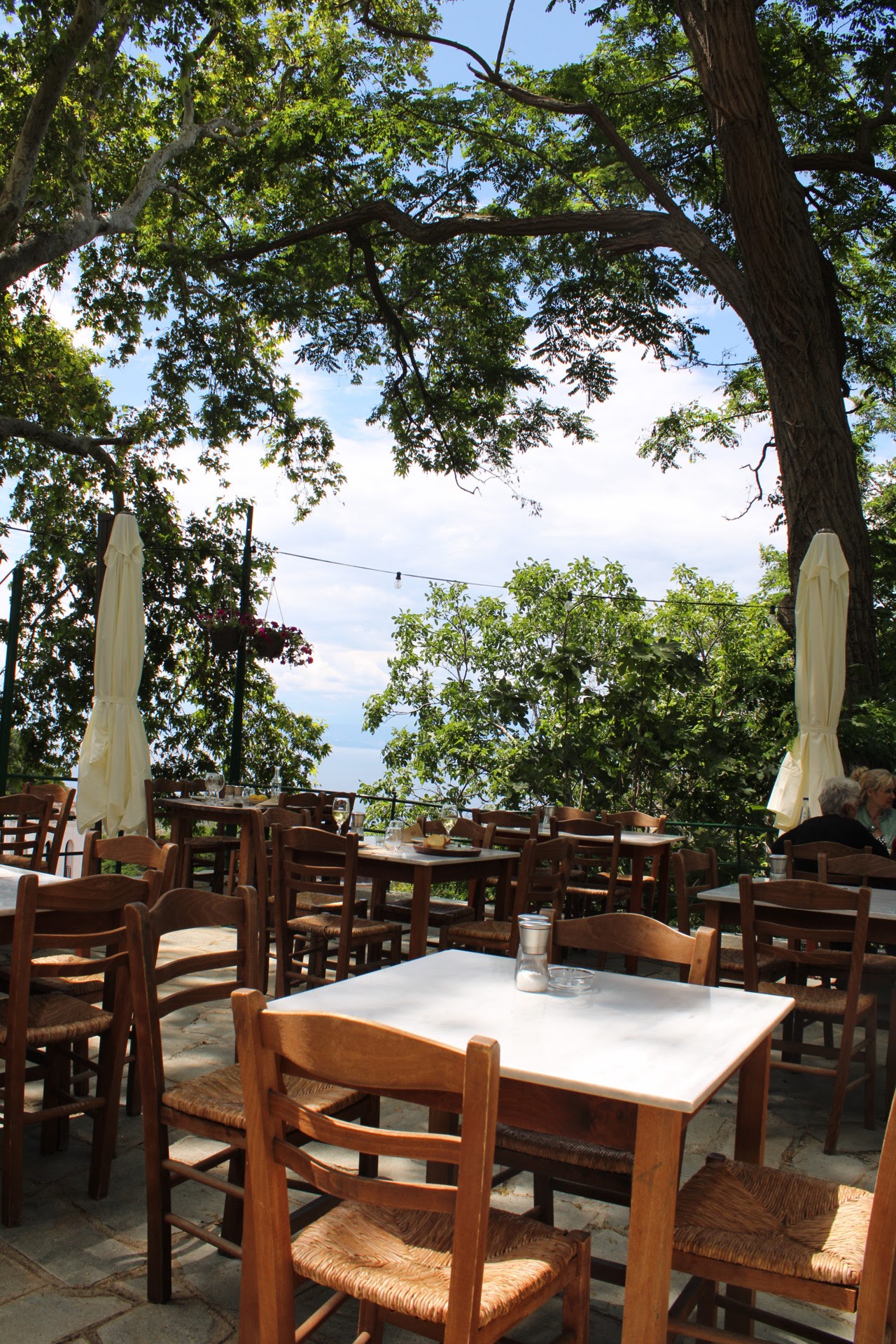 Taverna Platana — tavernă în Skala Prinos, Thassos