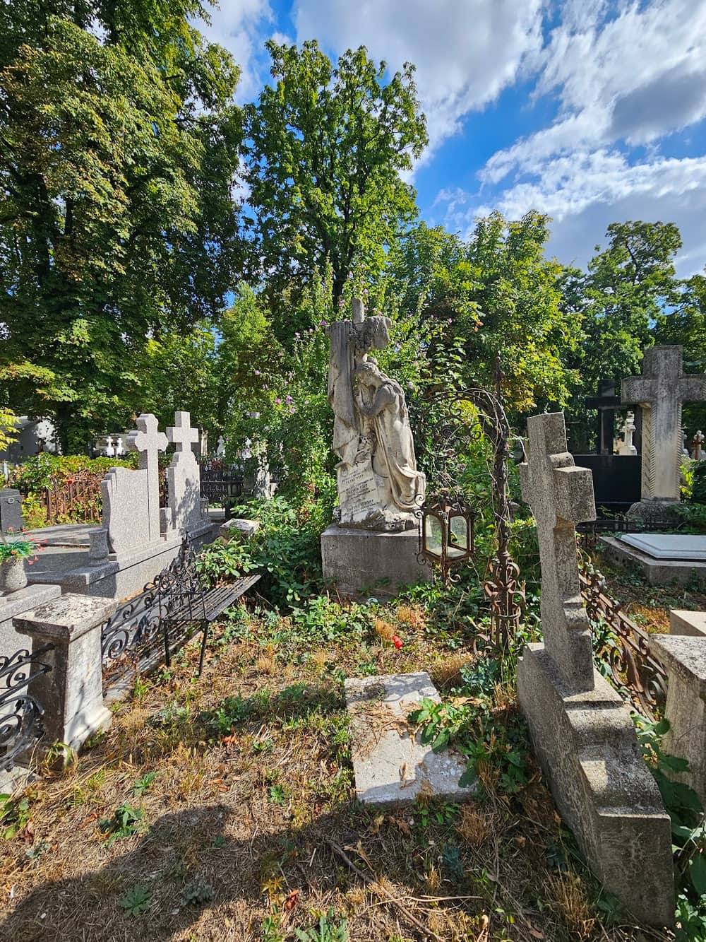 Cimitirul Bellu