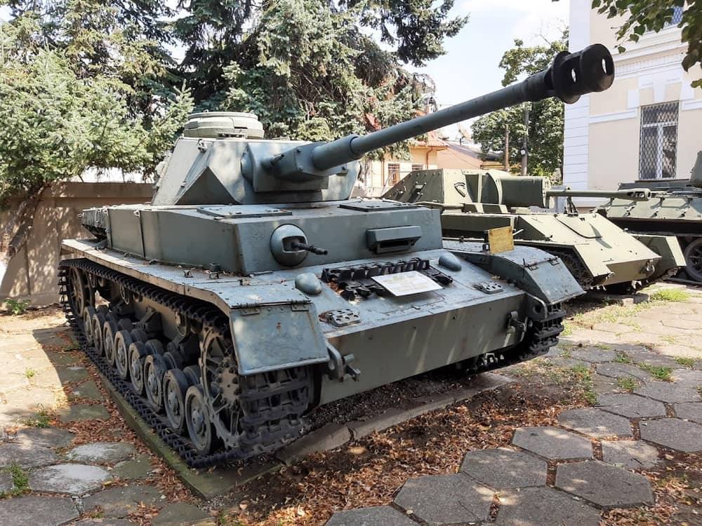 Muzeul Militar Naţional — 2