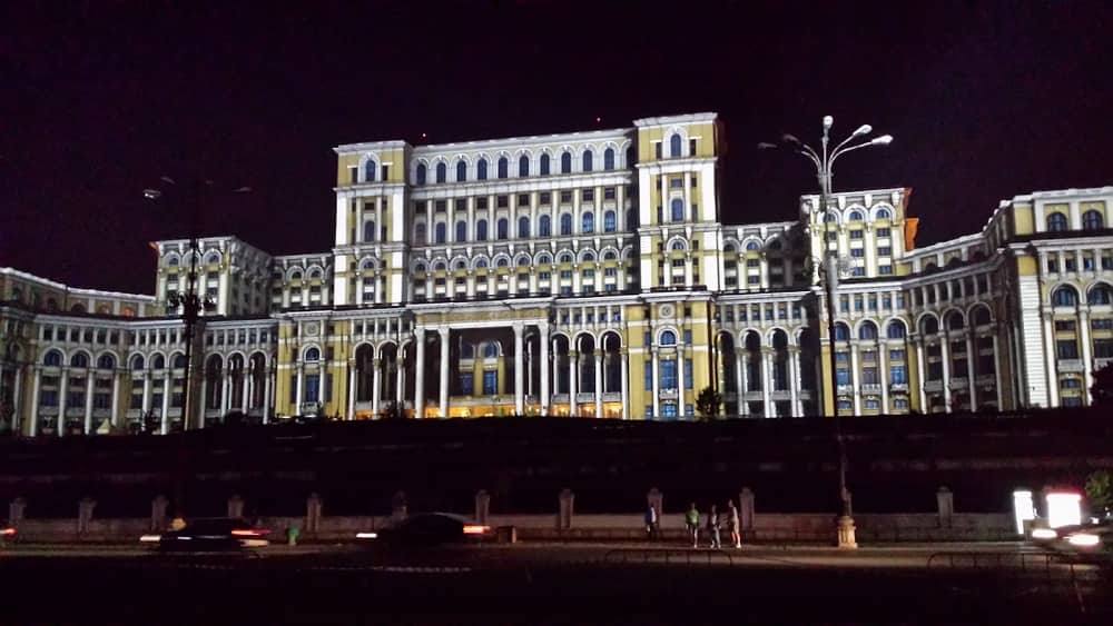 Palatul Parlamentului — 2