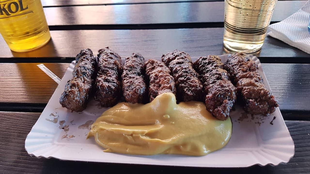 Mici at Obor: the legend of Bucharest's grill