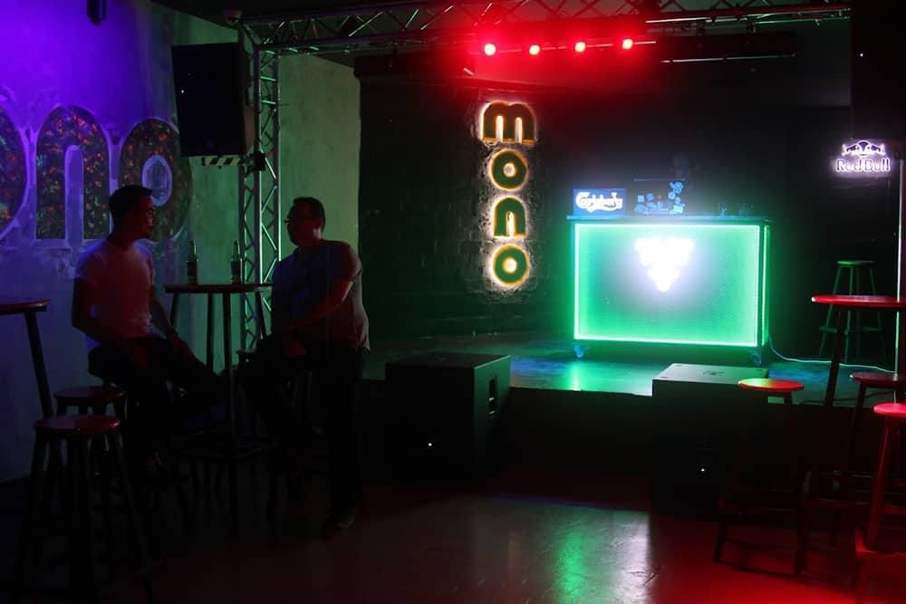 Club Mono