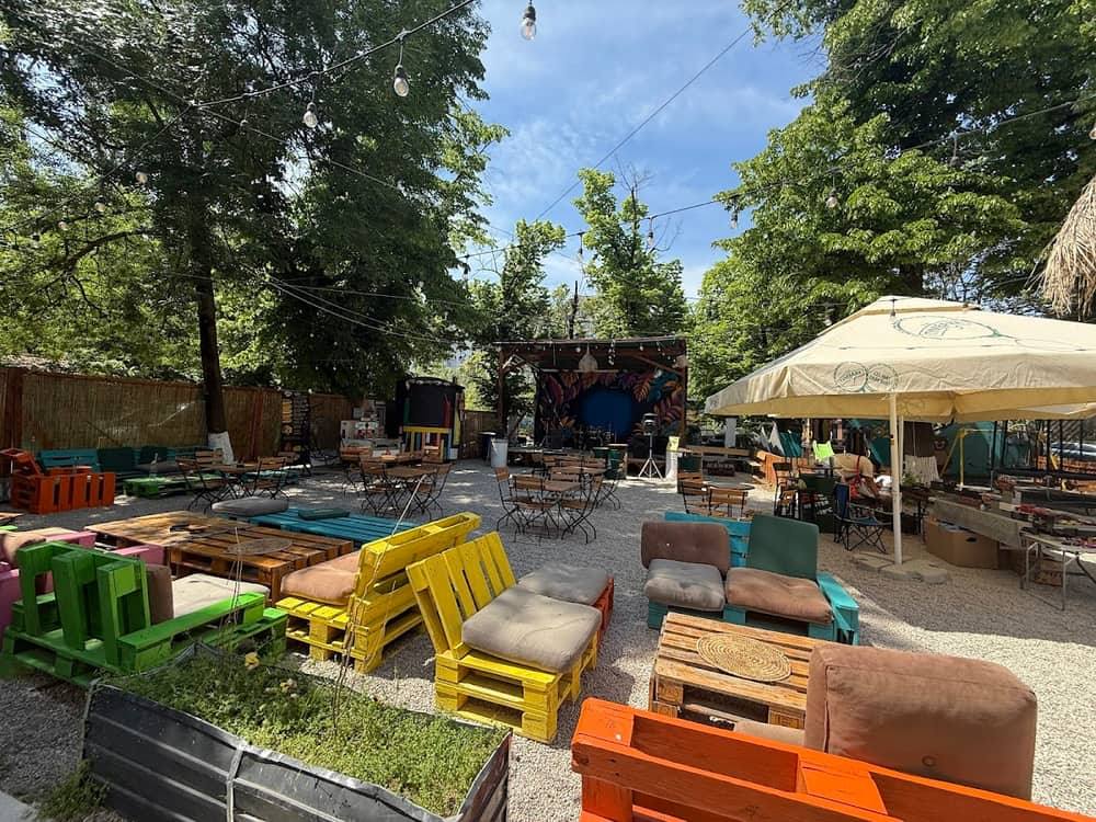 nJoy Garden & Club