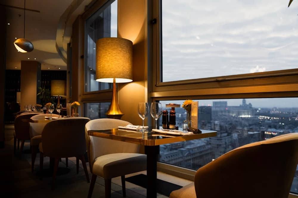 Sky Lounge