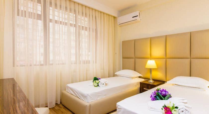 Hotel Corvaris — 2