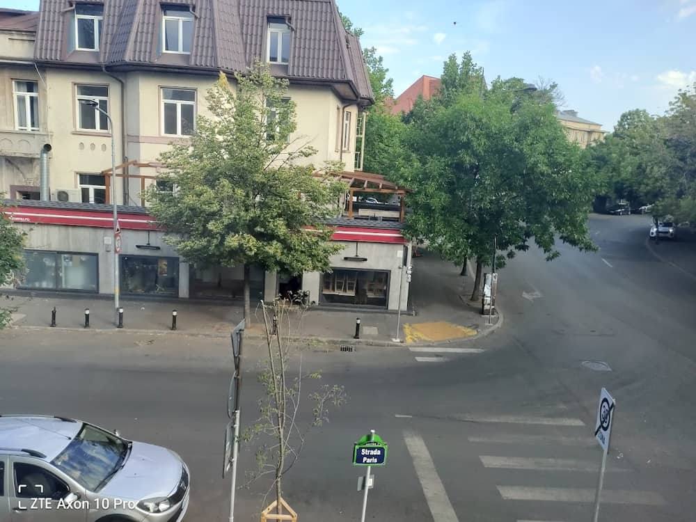 Vila Paris