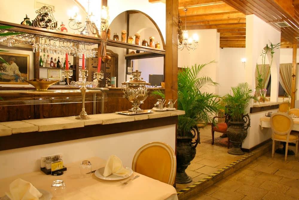 Chez Toni