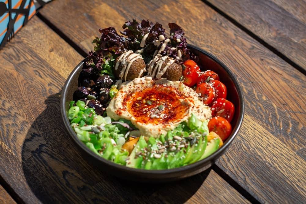 Nom Nom Bistro - Mâncare sănătoasă în București — 2