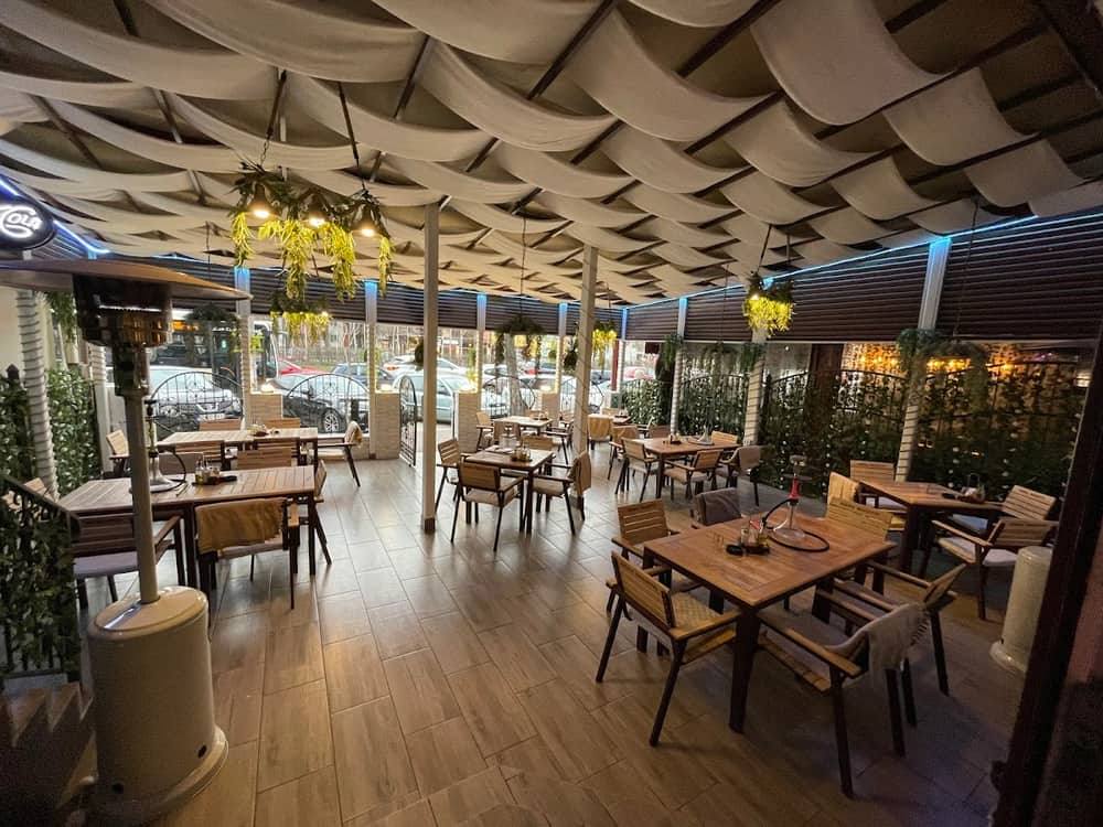 The Globe Restaurant